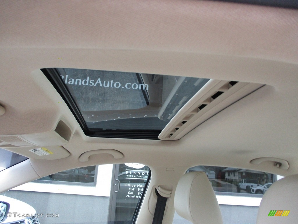 2013 Jetta TDI Sedan - Candy White / Cornsilk Beige photo #21