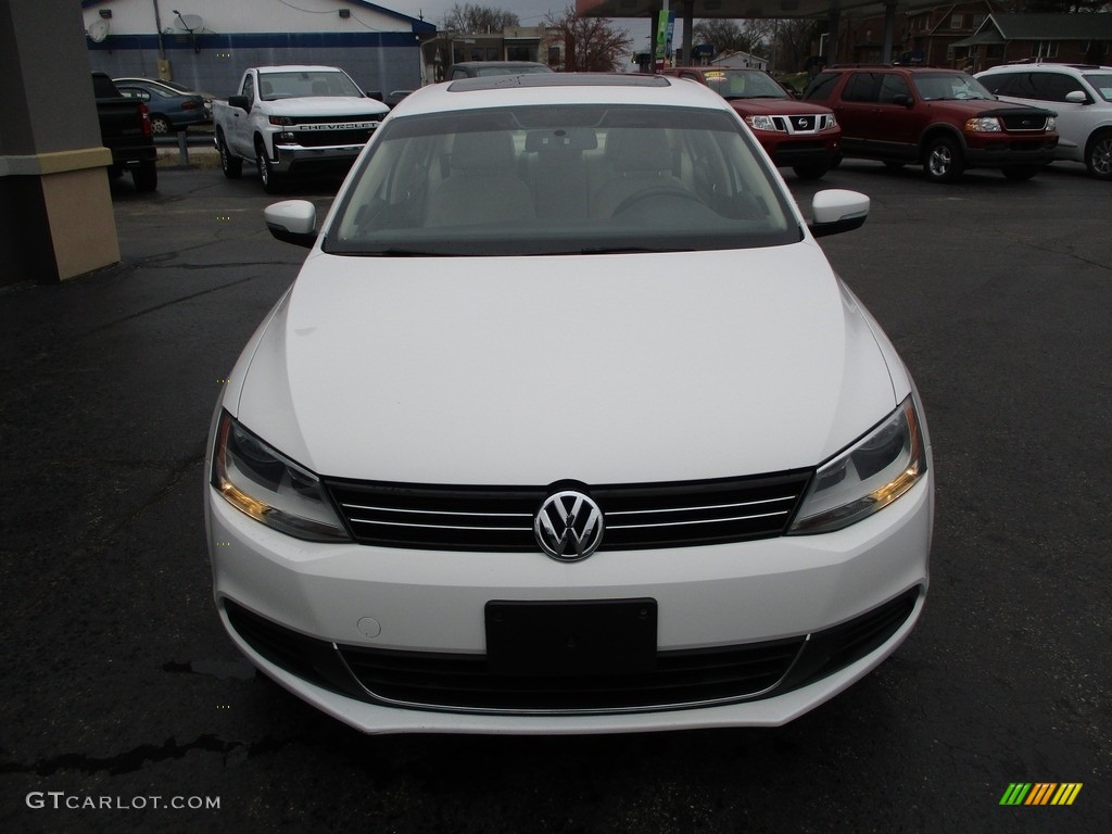 2013 Jetta TDI Sedan - Candy White / Cornsilk Beige photo #22