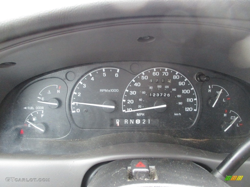 2003 Ranger XL SuperCab - Oxford White / Dark Graphite photo #9