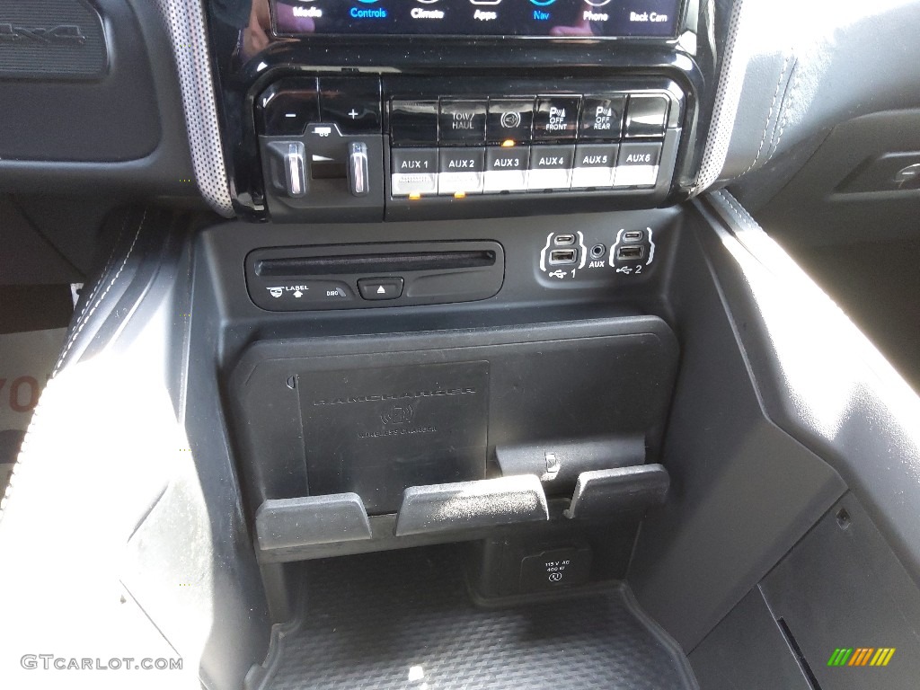 2019 Ram 4500 Limited Crew Cab 4x4 Chassis Controls Photos