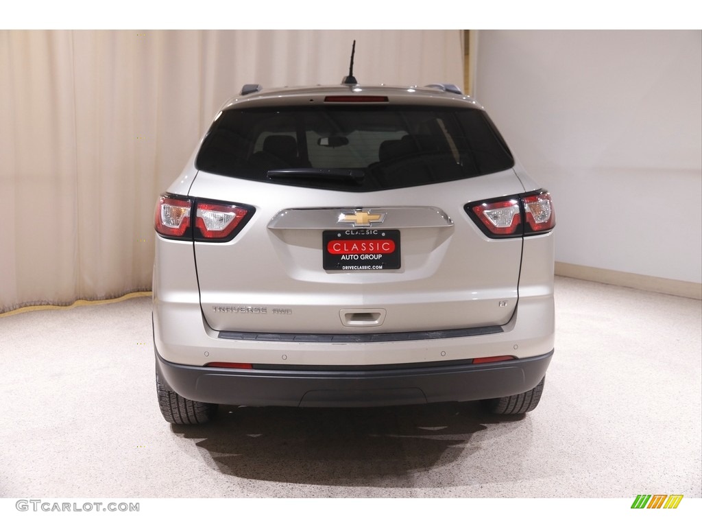 2017 Traverse LT AWD - Champagne Silver Metallic / Ebony photo #19