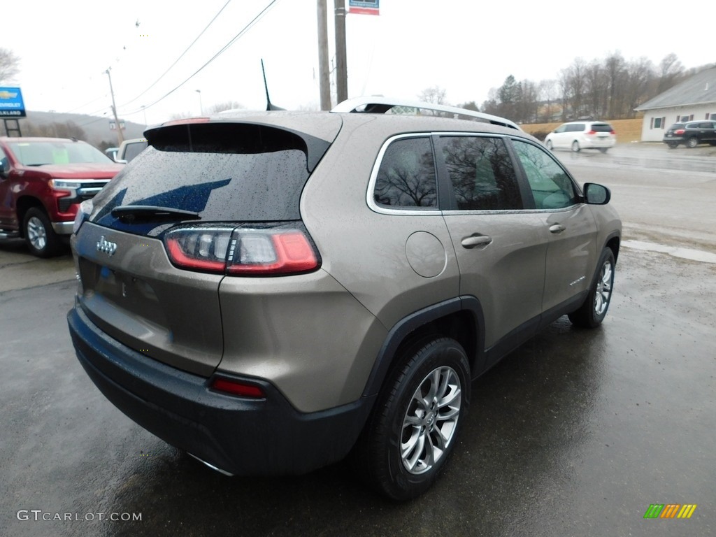 2020 Cherokee Latitude Plus 4x4 - Light Brownstone Pearl / Black photo #7