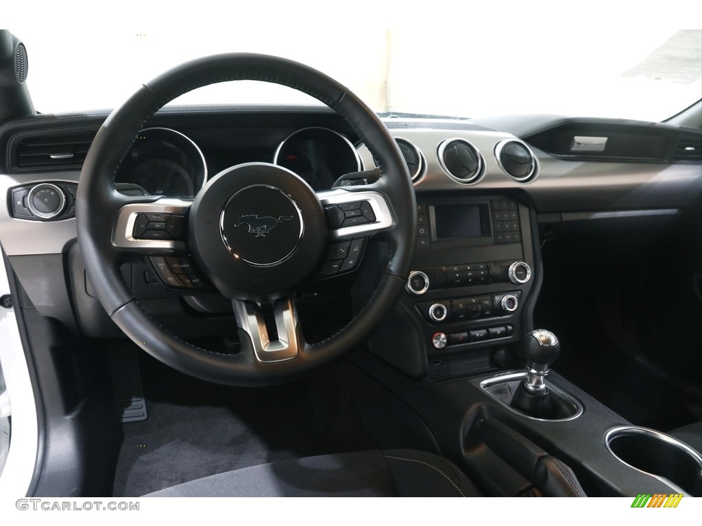 2022 Mustang GT Fastback - Oxford White / Ebony photo #6