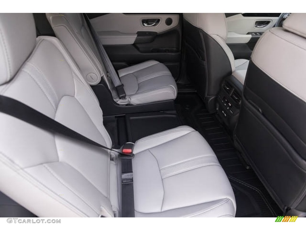 2023 Honda Pilot EX-L Rear Seat Photo #145792969