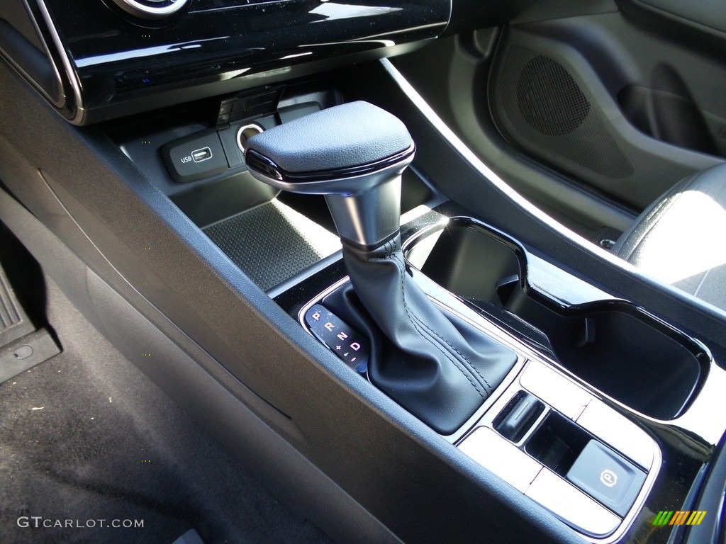 2023 Hyundai Santa Cruz SE AWD Transmission Photos