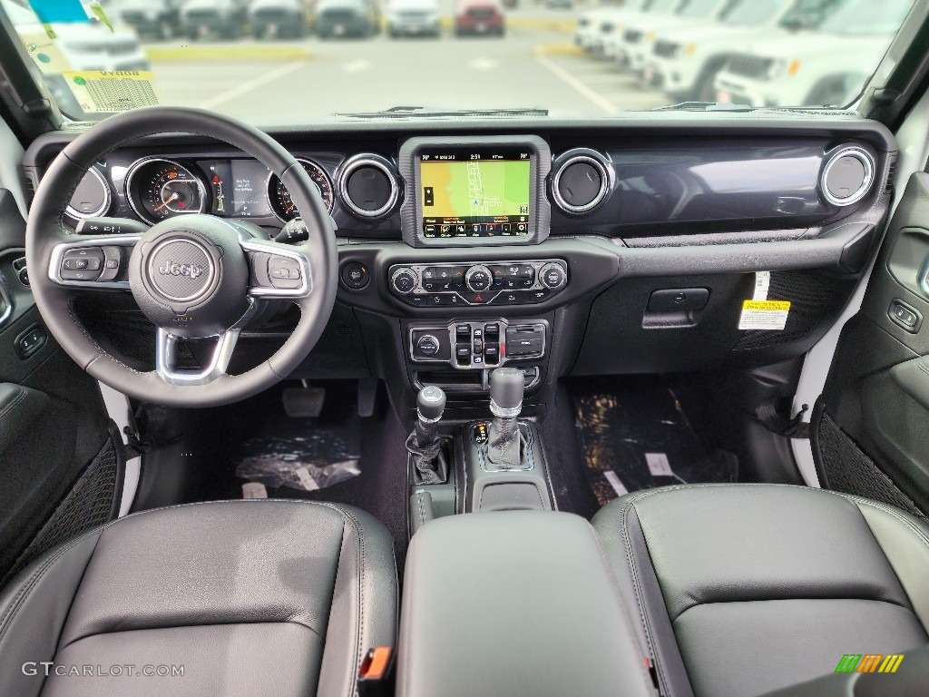 Black Interior 2023 Jeep Wrangler Unlimited Sahara 4x4 Photo #145796641