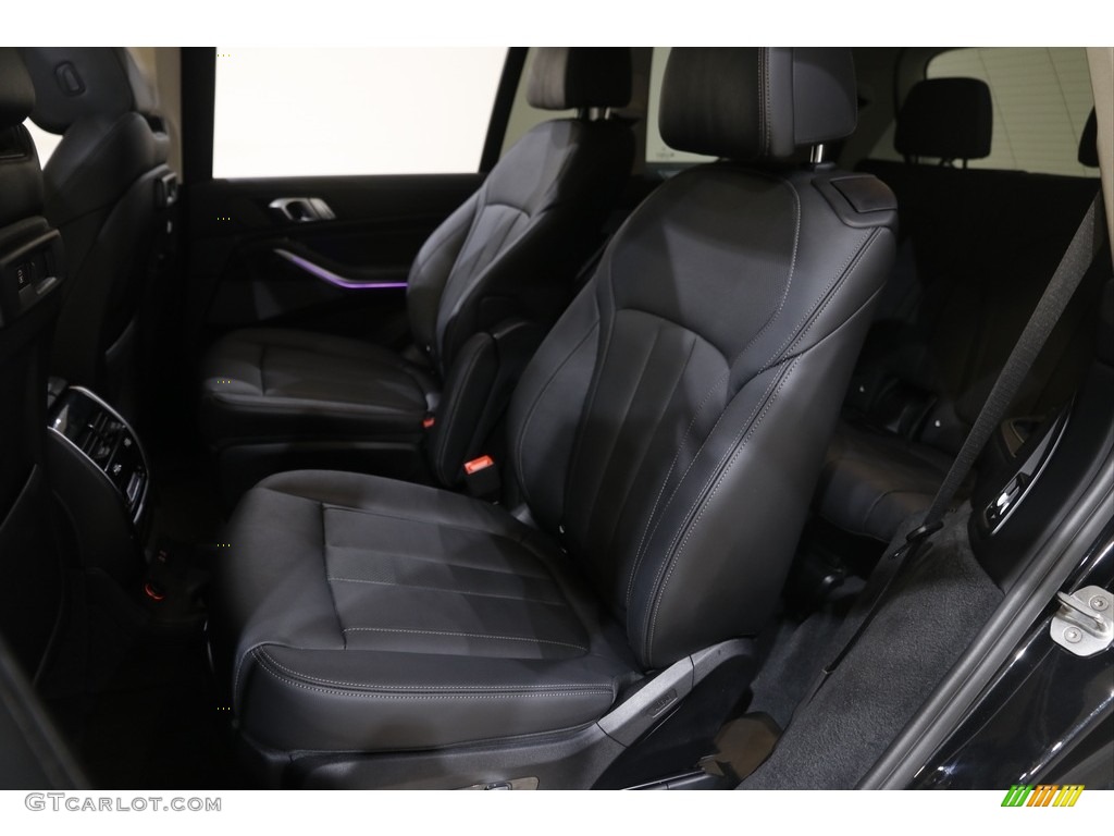 2020 X7 xDrive40i - Black Sapphire Metallic / Black photo #21