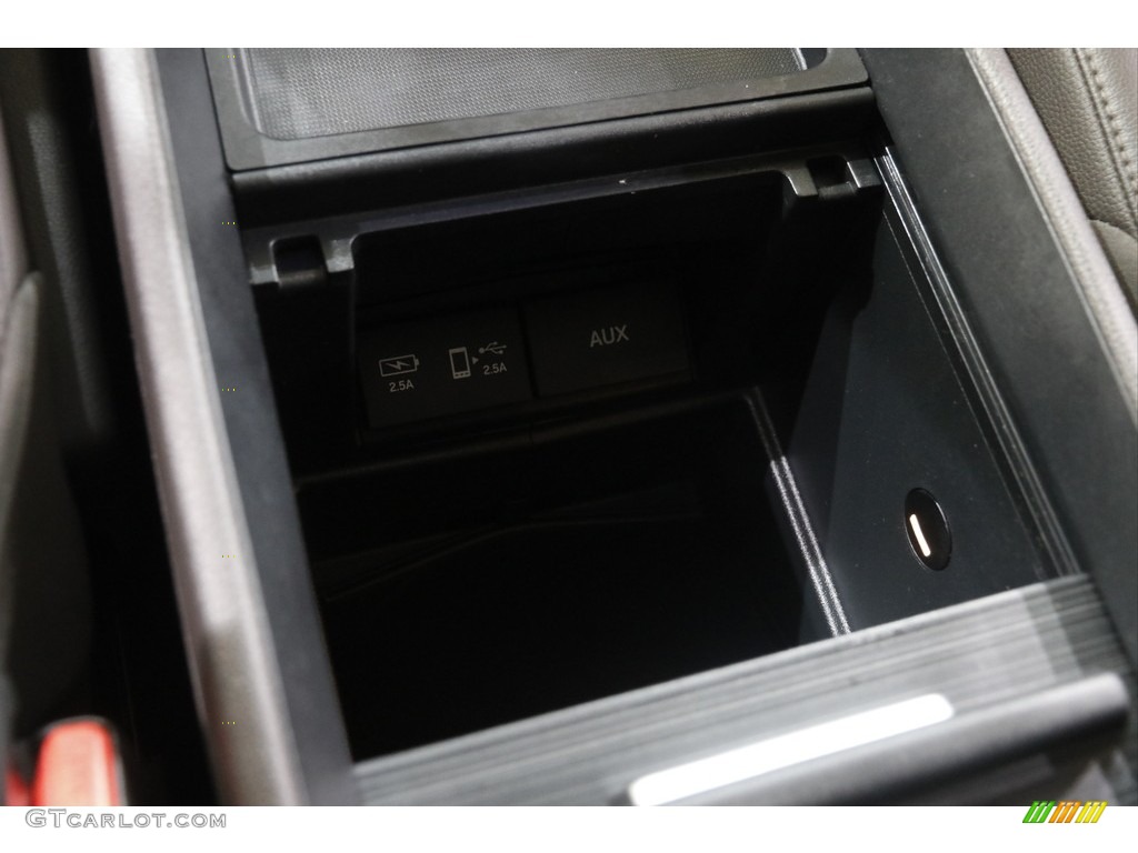 2020 Odyssey Touring - Crystal Black Pearl / Mocha photo #16