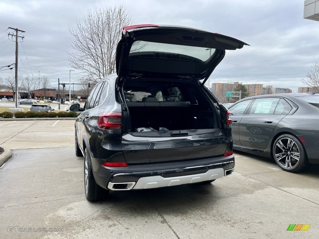 2023 X5 xDrive40i - Dark Graphite Metallic / Silverstone photo #5