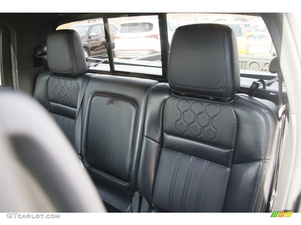 2022 Nissan Frontier Pro-4X Crew Cab 4x4 Rear Seat Photo #145800502
