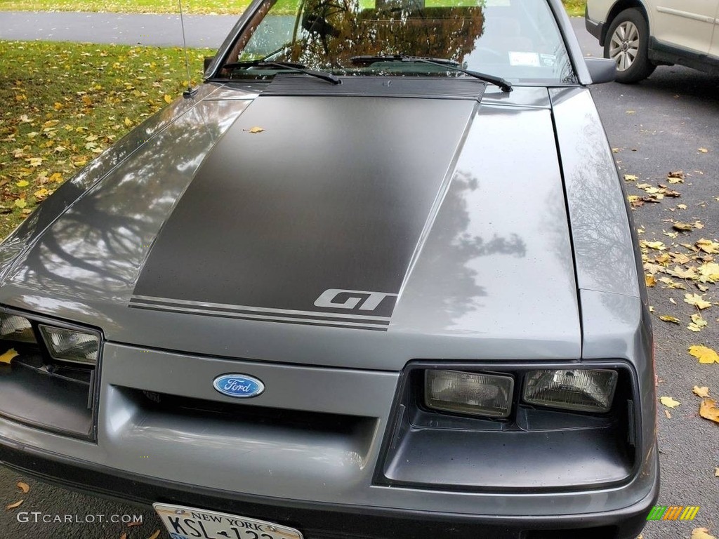 1986 Mustang GT Convertible - Dark Gray Metallic / Red photo #4