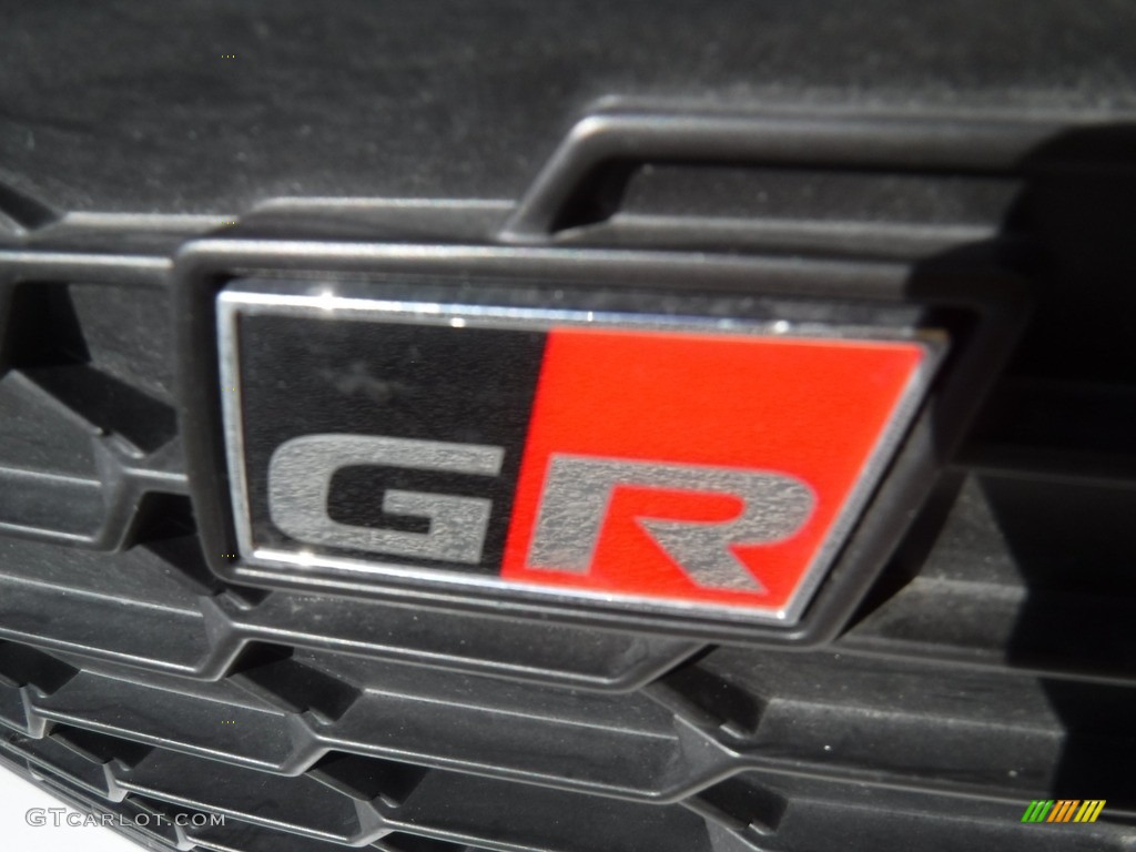 2022 Toyota GR86 Premium Coupe Marks and Logos Photos