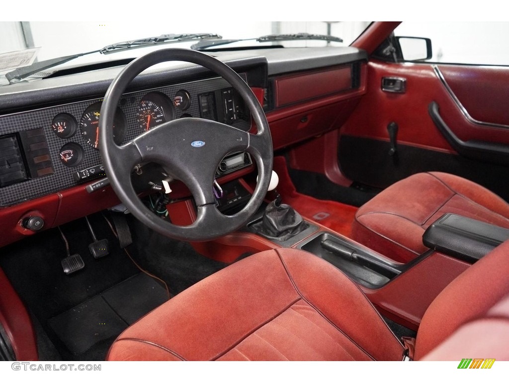 Red Interior 1986 Ford Mustang GT Convertible Photo #145805908