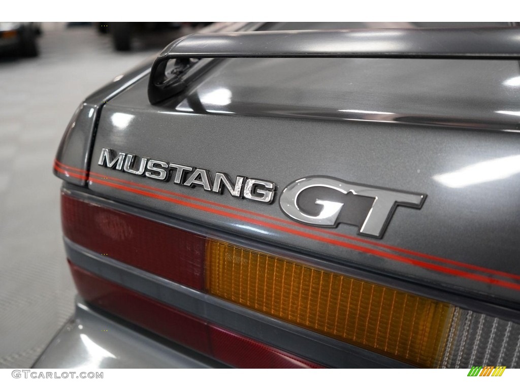 1986 Mustang GT Convertible - Dark Gray Metallic / Red photo #38