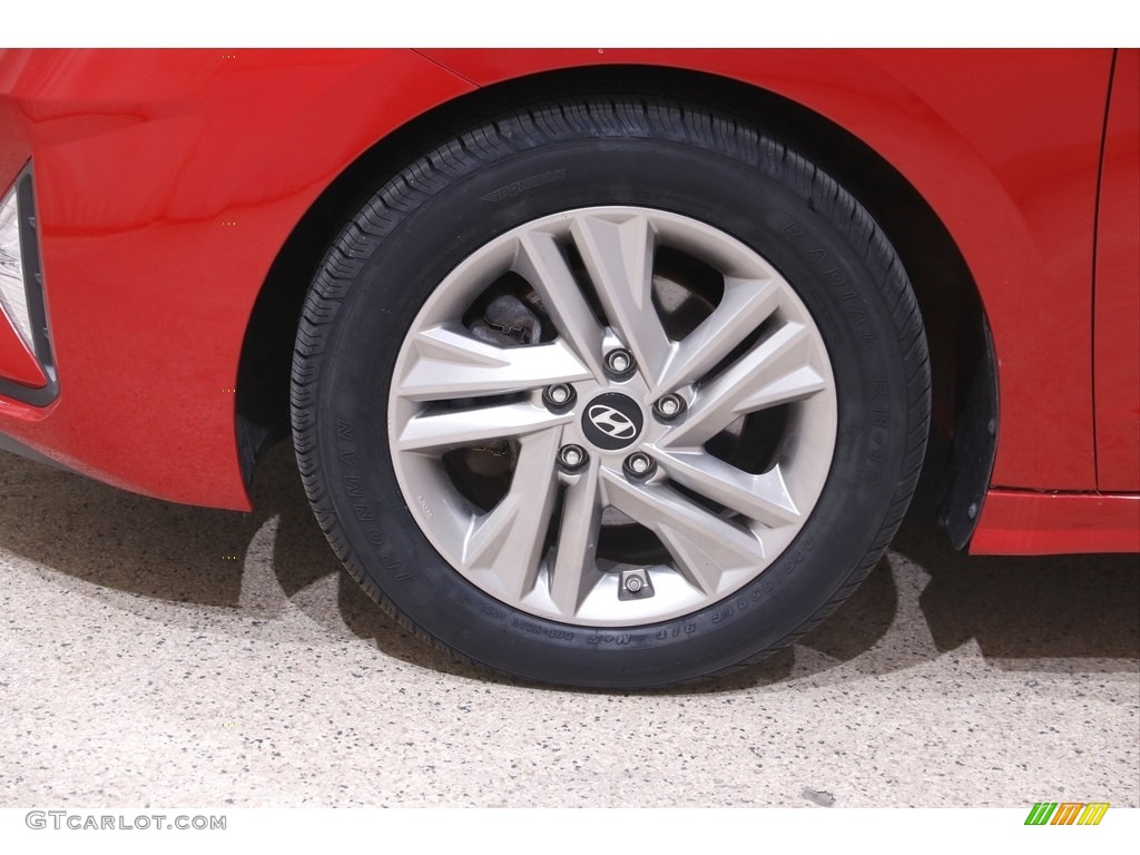 2019 Elantra Value Edition - Scarlet Red / Beige photo #20