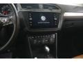 Pure White - Tiguan SE 4MOTION Photo No. 9