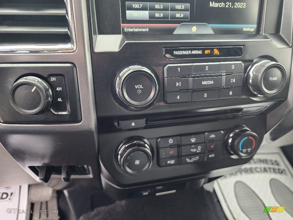 2015 F150 XLT SuperCab 4x4 - Blue Jeans Metallic / Medium Earth Gray photo #16