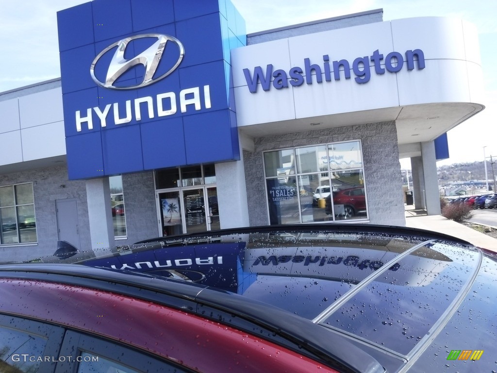 2017 Tucson Limited AWD - Ruby Wine / Beige photo #4