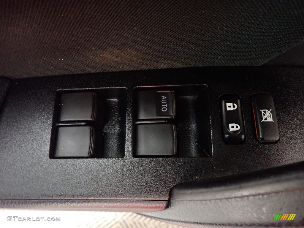 2018 Corolla LE - Barcelona Red Metallic / Ash/Dark Gray photo #17
