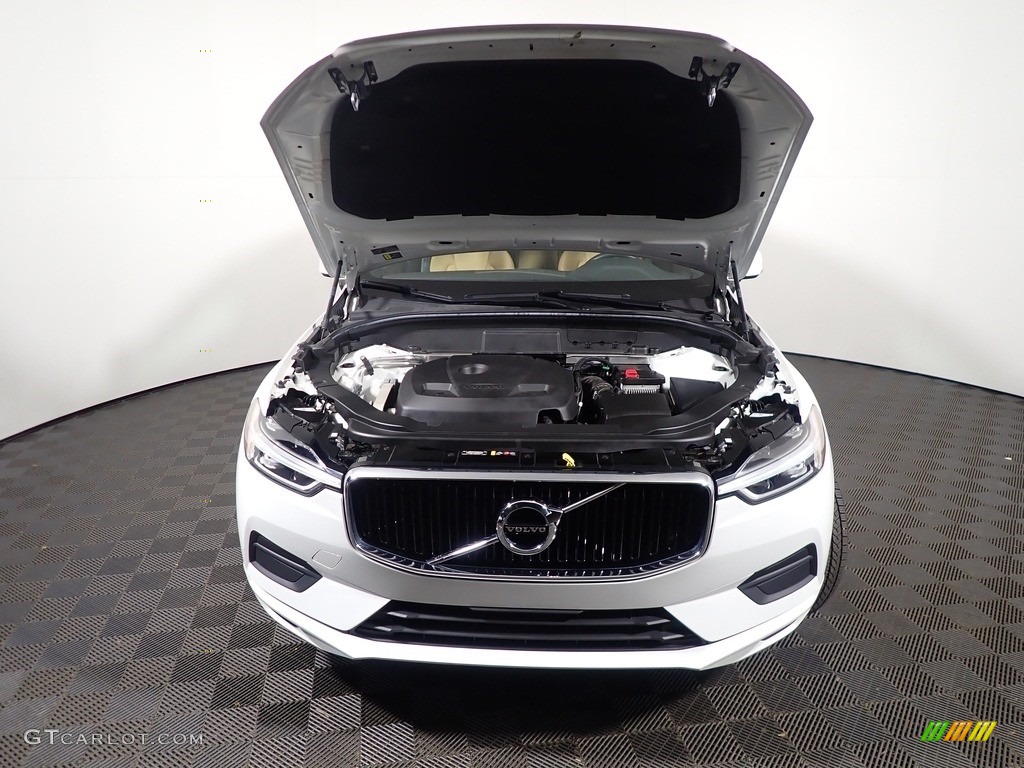 2020 XC60 T6 AWD Momentum - Ice White / Amber photo #6