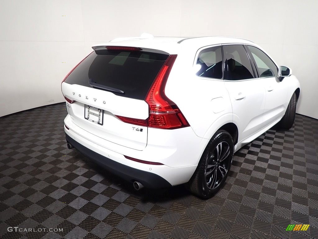 2020 XC60 T6 AWD Momentum - Ice White / Amber photo #17