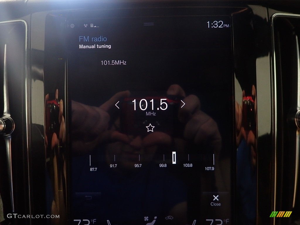 2020 XC60 T6 AWD Momentum - Ice White / Amber photo #24