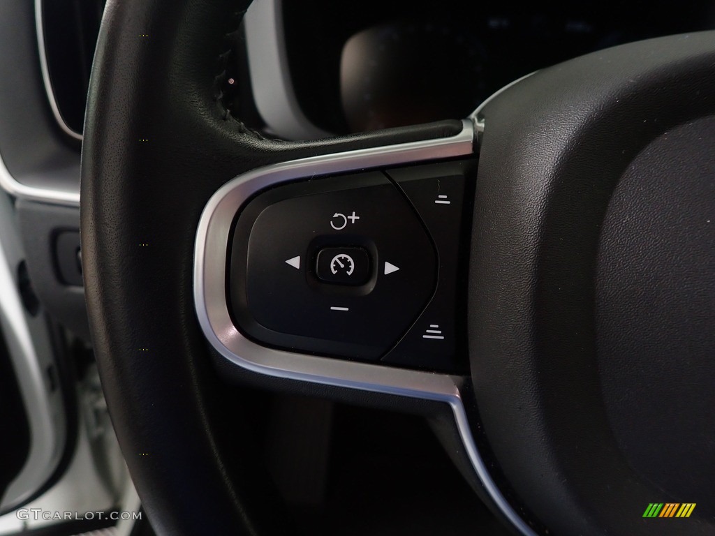 2020 XC60 T6 AWD Momentum - Ice White / Amber photo #27