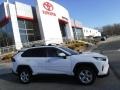 Super White - RAV4 XLE AWD Photo No. 2