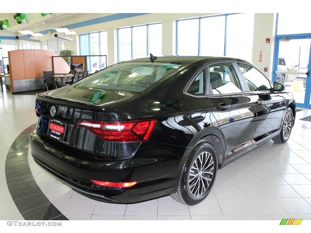 2020 Jetta SE - Black / Titan Black photo #7