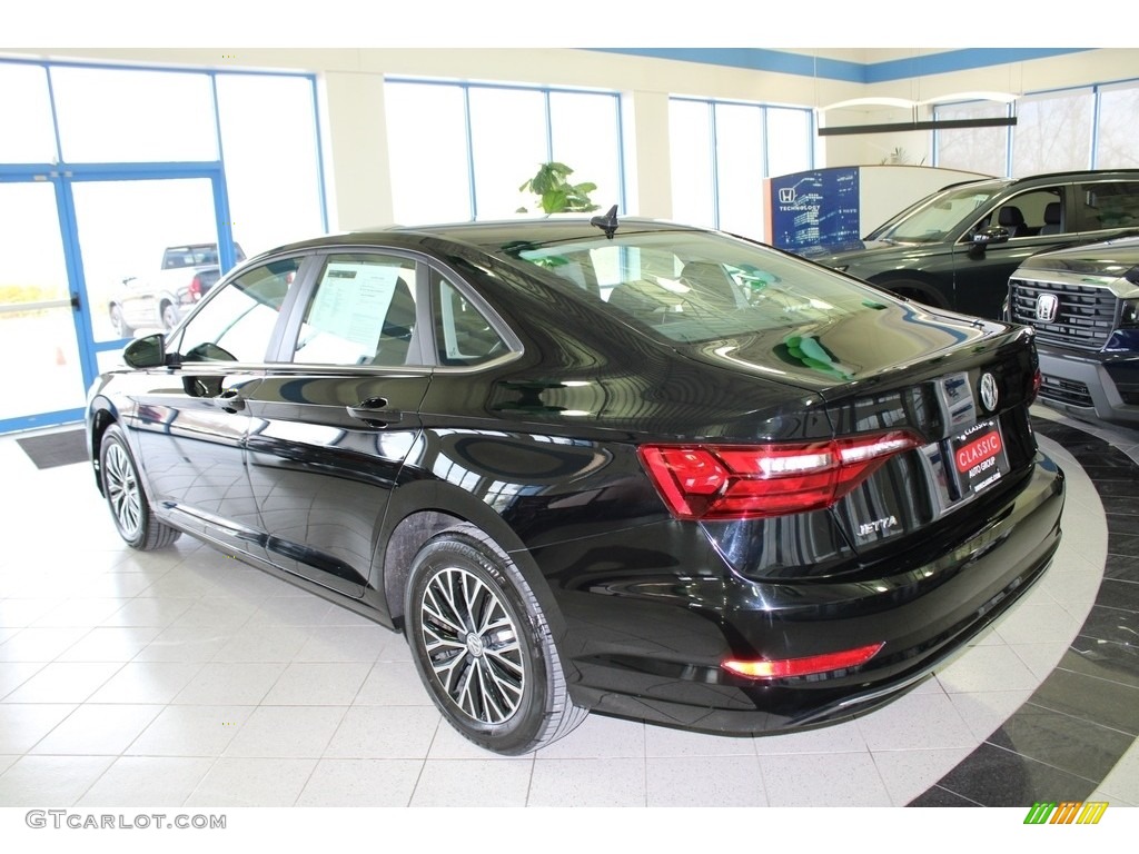 2020 Jetta SE - Black / Titan Black photo #9