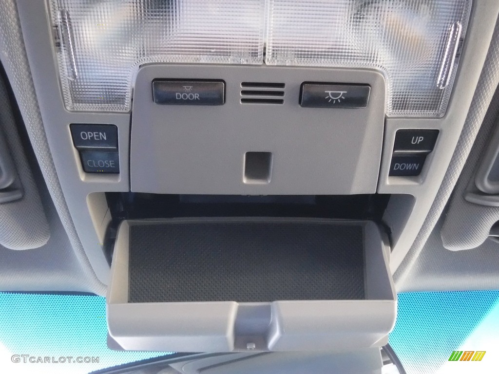 2014 Camry SE - Classic Silver Metallic / Black/Ash photo #27
