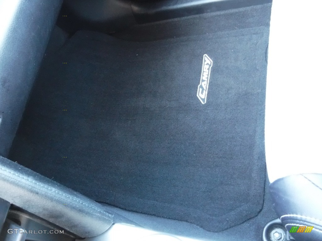 2014 Camry SE - Classic Silver Metallic / Black/Ash photo #29