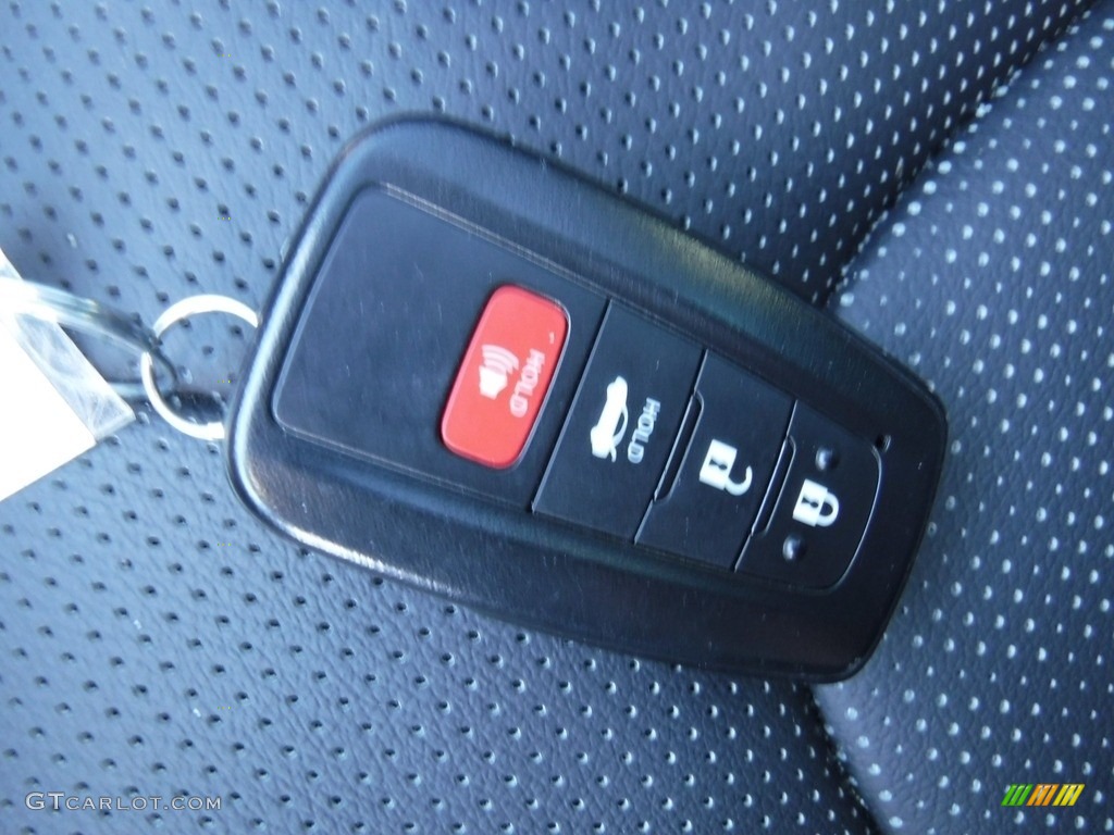 2023 Toyota Camry XSE Hybrid Keys Photo #145813654