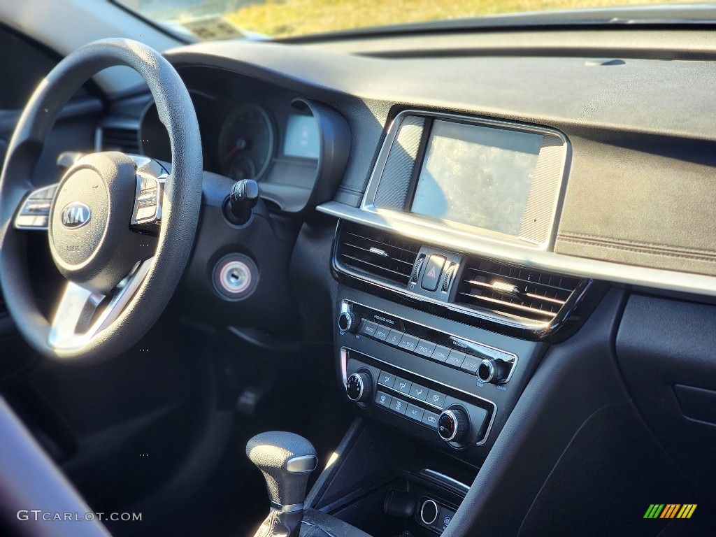2020 Optima LX - Black / Black photo #3