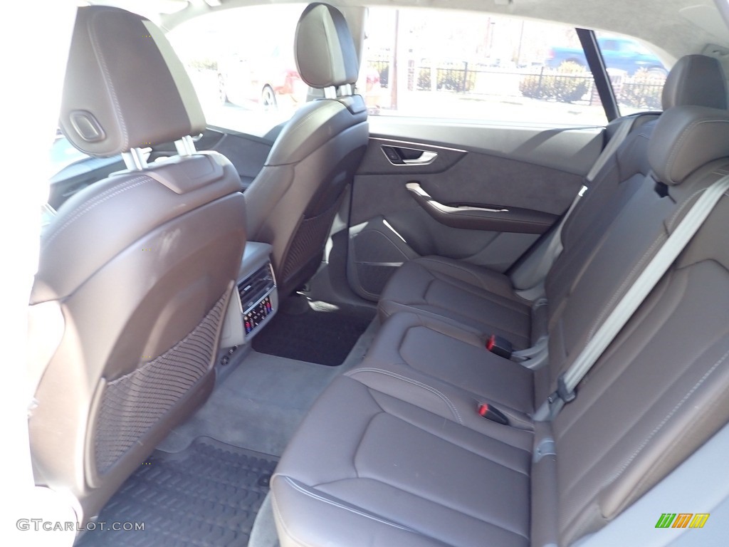 2019 Audi Q8 55 Prestige quattro Interior Color Photos