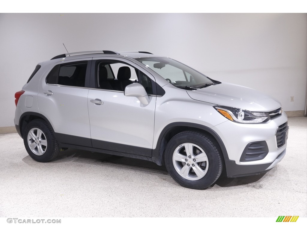 2020 Trax LT - Silver Ice Metallic / Jet Black photo #1