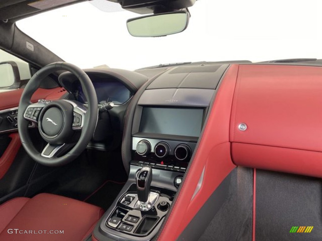 2023 Jaguar F-TYPE P450 AWD R-Dynamic Coupe Dashboard Photos