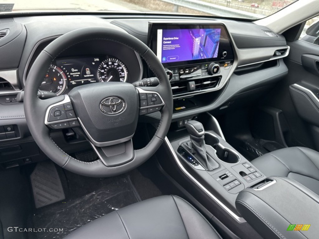 2023 Toyota Highlander XLE AWD Front Seat Photo #145816886