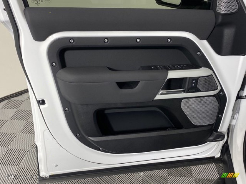 2023 Defender 130 X-Dynamic SE - Fuji White / Ebony photo #13