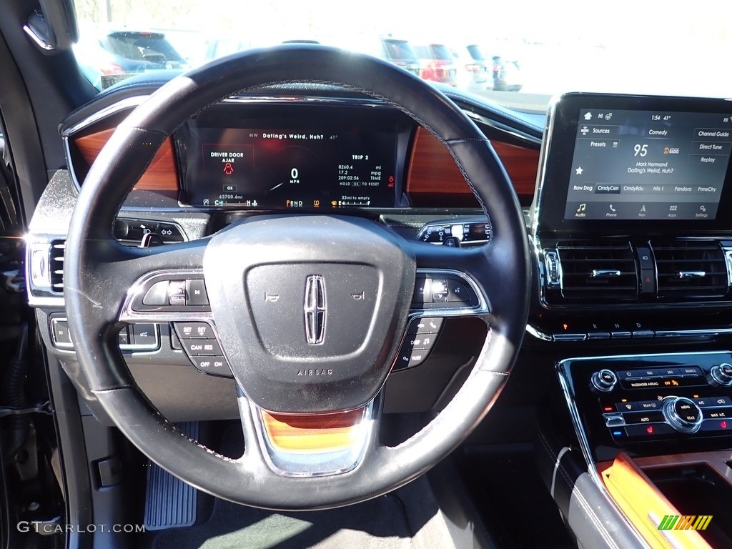 2018 Lincoln Navigator Select 4x4 Steering Wheel Photos