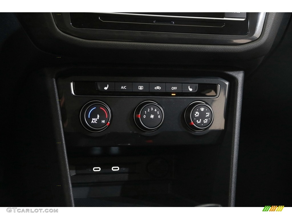 2022 Volkswagen Tiguan S 4Motion Controls Photo #145819487