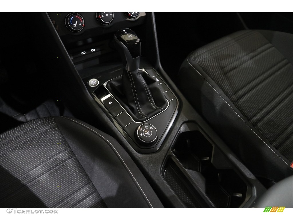 2022 Volkswagen Tiguan S 4Motion Transmission Photos