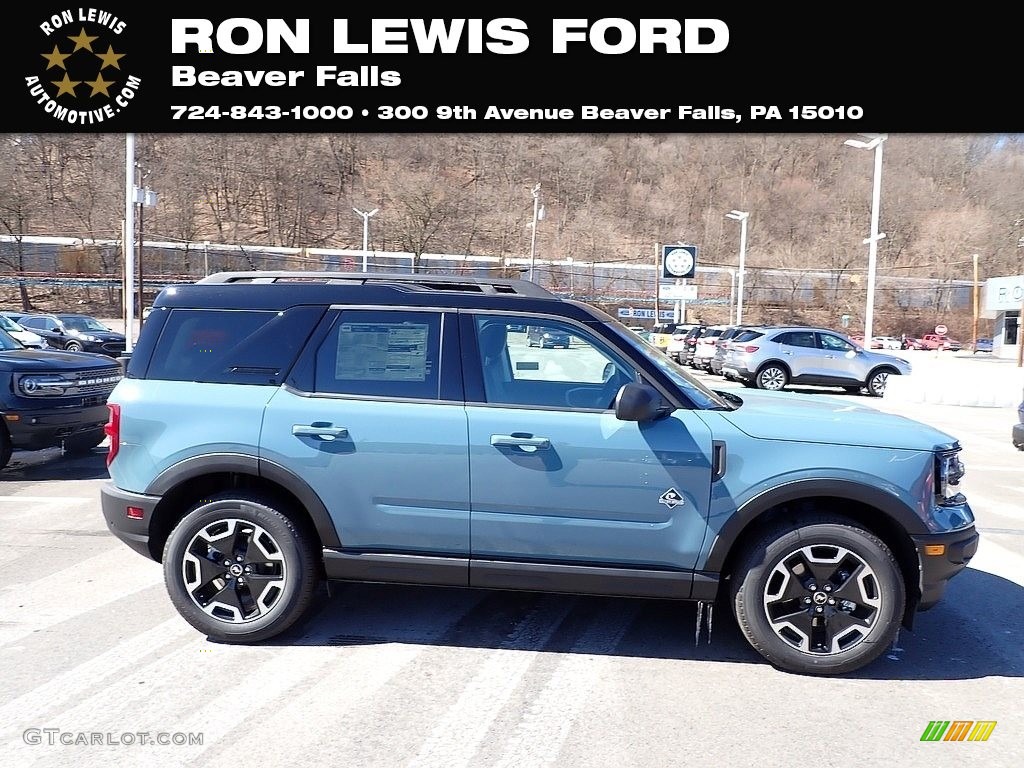 2023 Bronco Sport Outer Banks 4x4 - Area 51 / Navy Pier photo #1