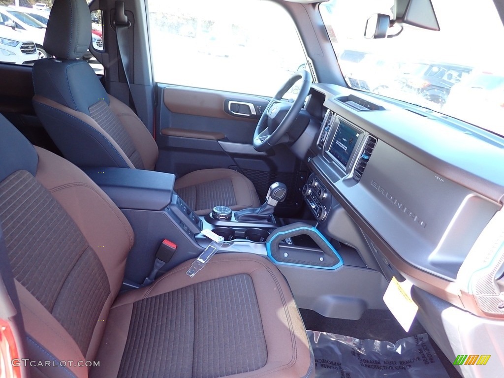 Roast/Black Onyx Interior 2023 Ford Bronco Outer Banks 4X4 4-Door Photo #145821767