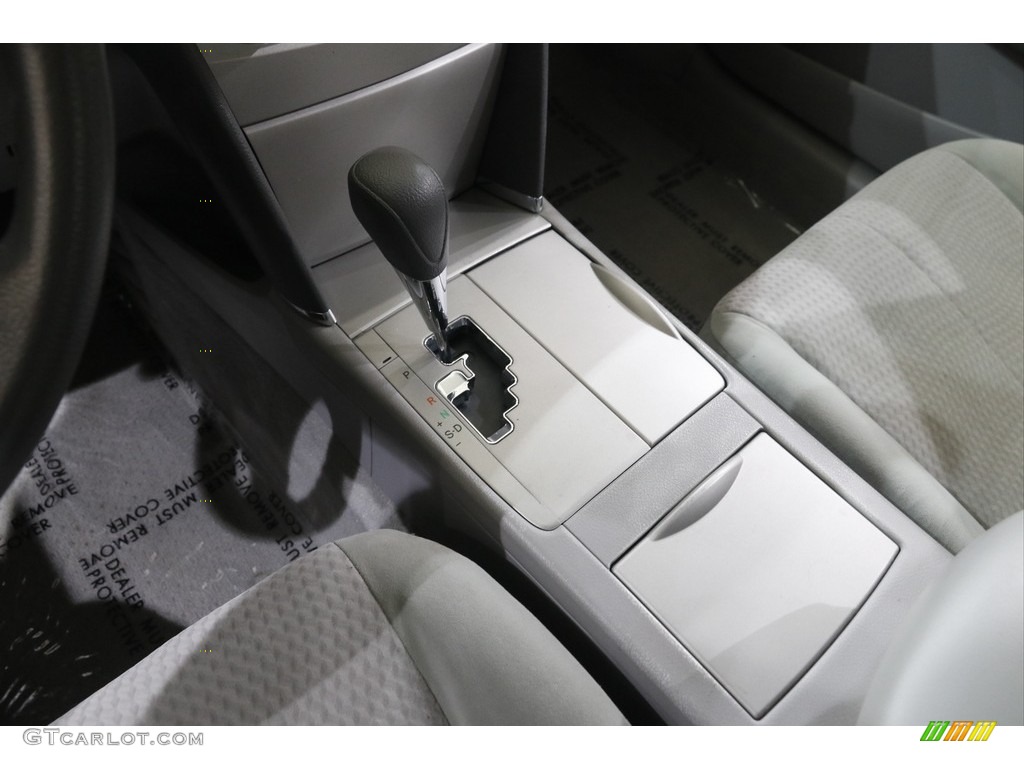 2011 Camry LE - Super White / Ash photo #12