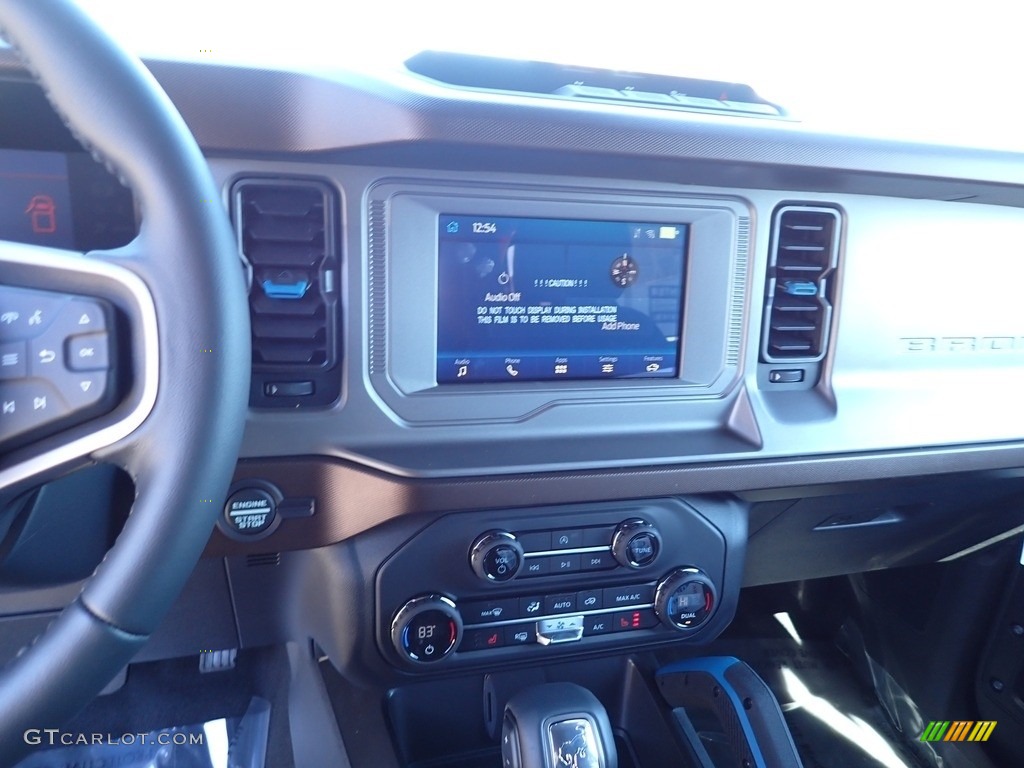 2023 Ford Bronco Outer Banks 4X4 4-Door Controls Photo #145821839