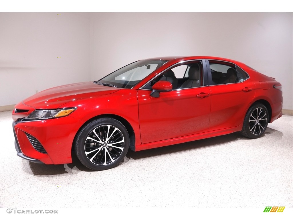 2019 Camry SE - Supersonic Red / Ash photo #3