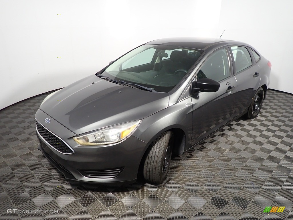 2016 Focus S Sedan - Magnetic / Charcoal Black photo #9