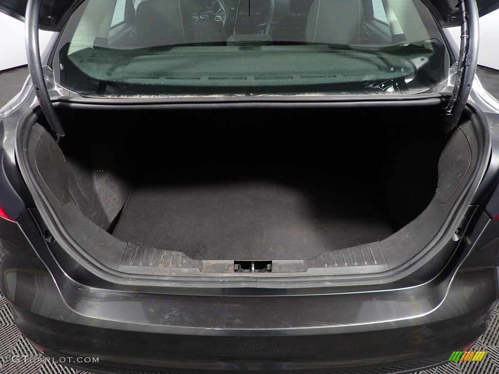 2016 Focus S Sedan - Magnetic / Charcoal Black photo #15