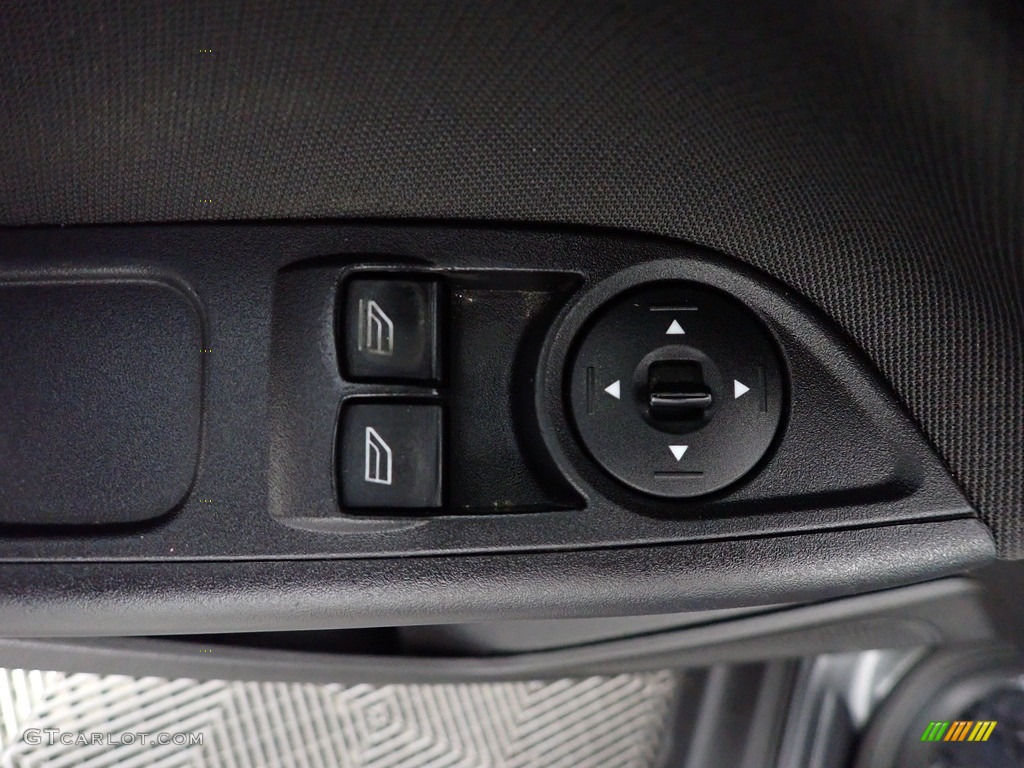 2016 Focus S Sedan - Magnetic / Charcoal Black photo #19
